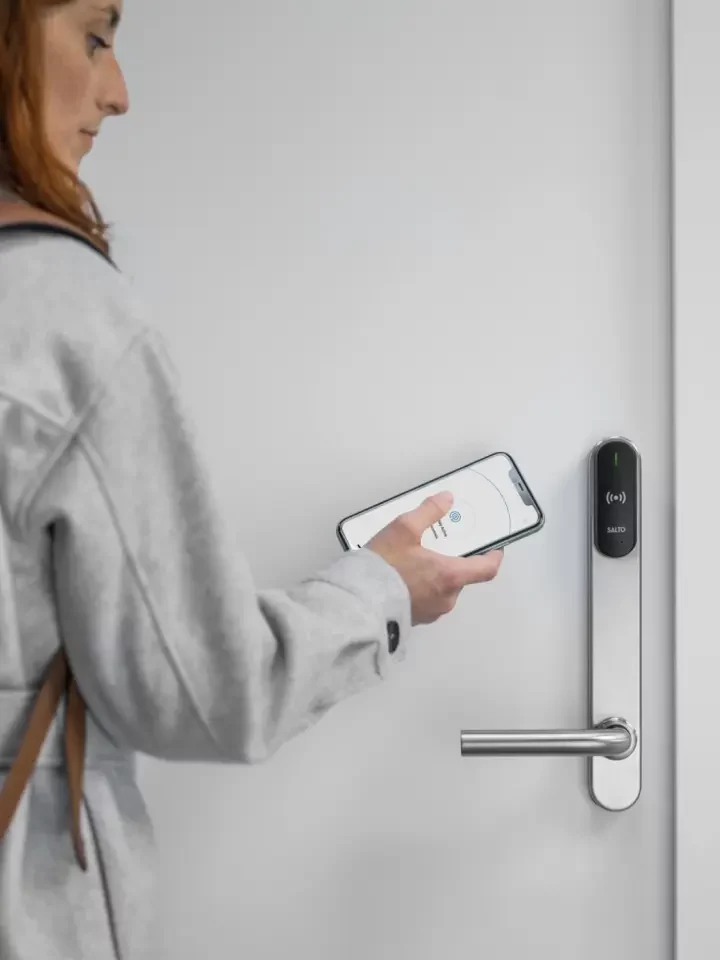 Person using their smart lock at Salt Lake Crossing.